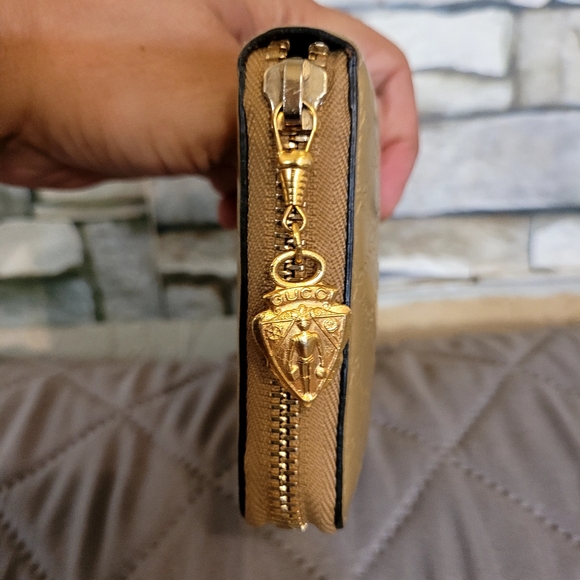 Authentic Gucci Gold Micro Guccissima Zip Around Wallet - Picture 13 of 17